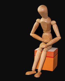 孕期圆韧带疼痛在哪个位置怎么缓解？